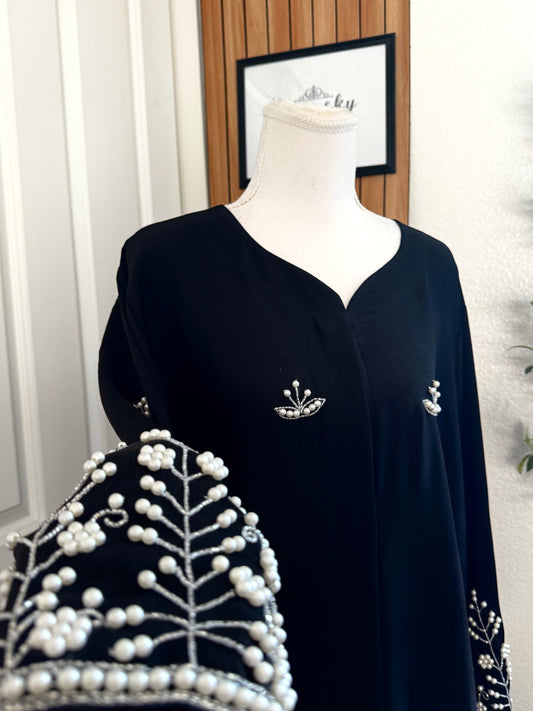 Black abaya